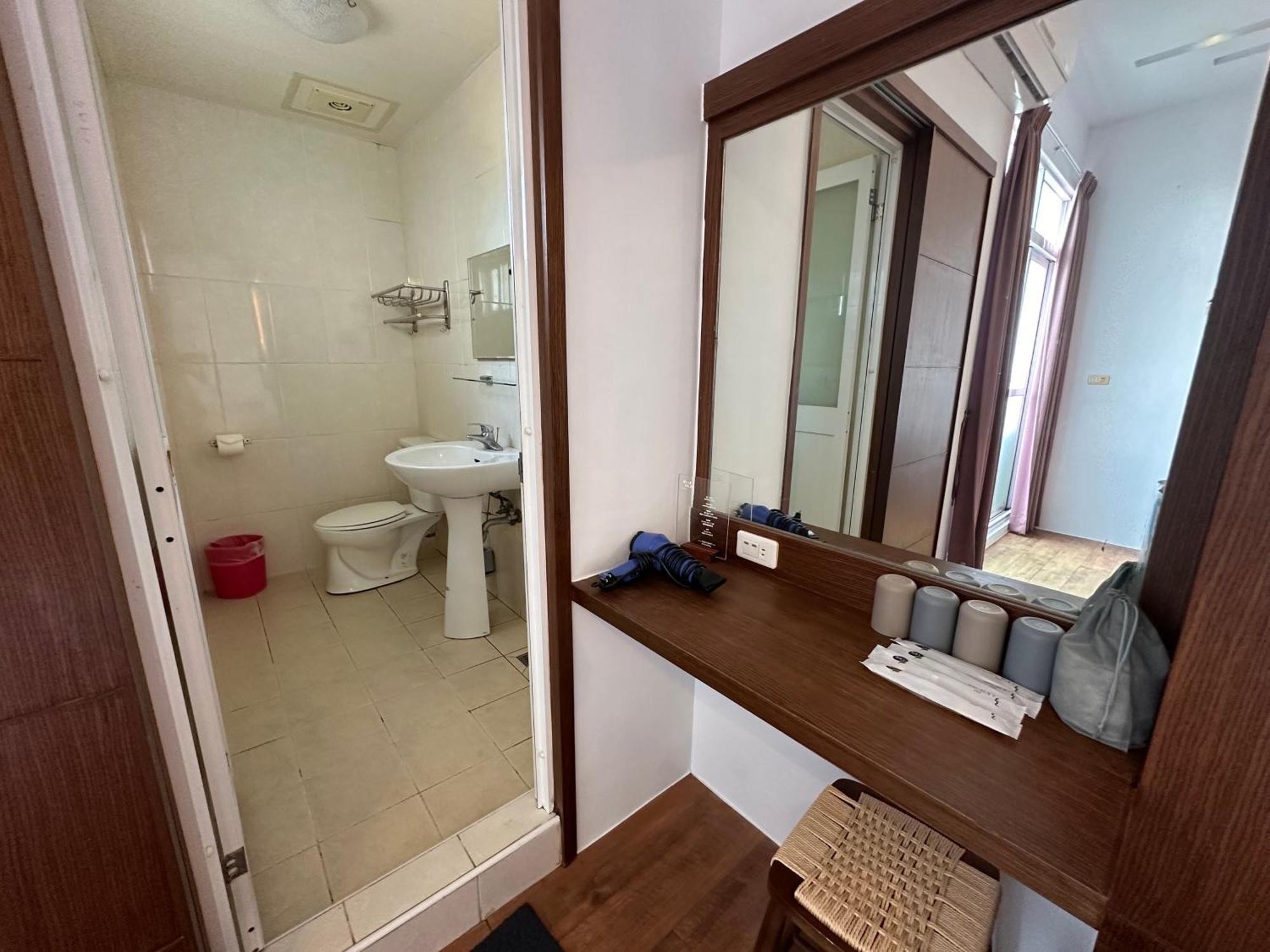 Snore Inn Хенгчун Экстерьер фото